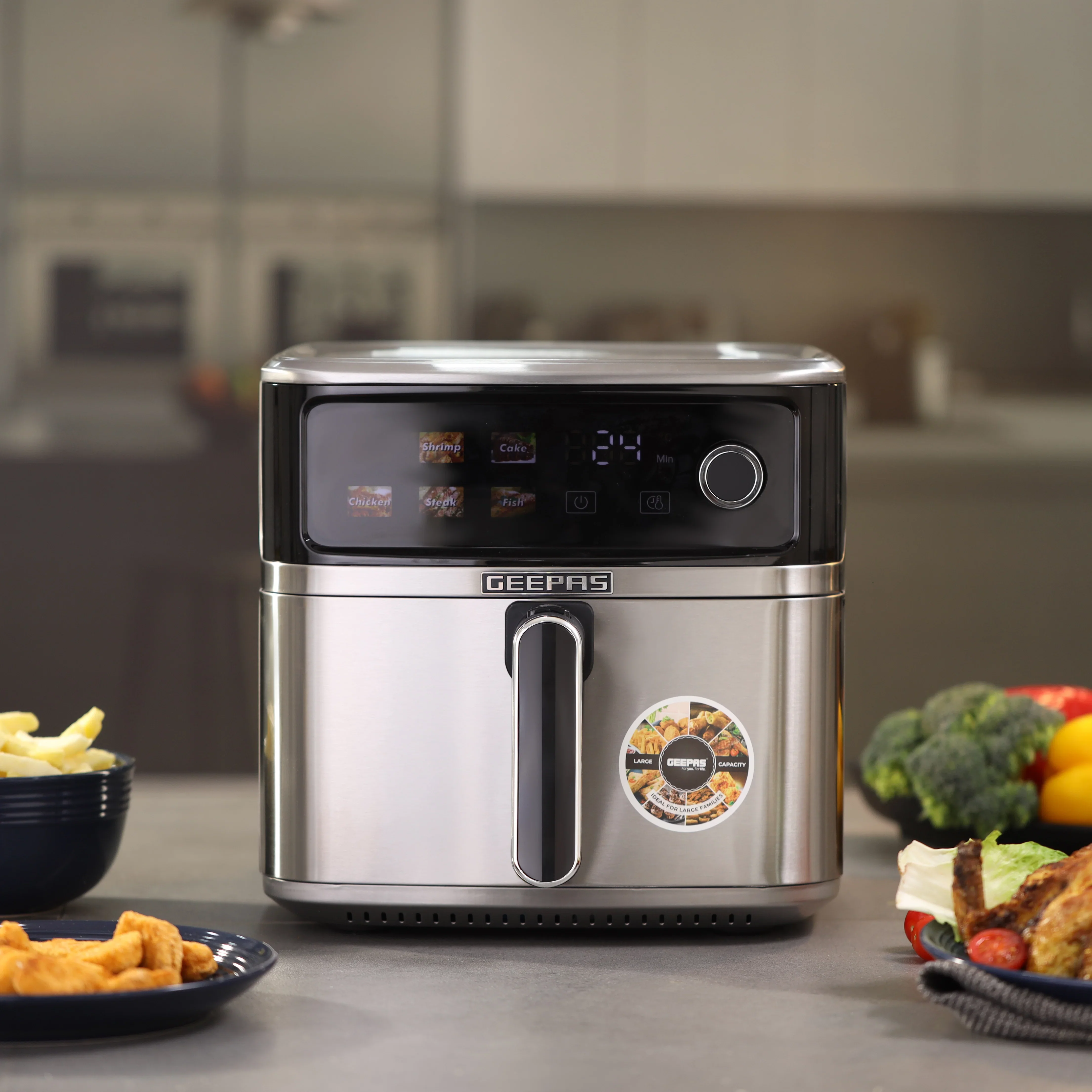Geepas GAF37534T 8L Digital Air Fryer 2000W — image 2